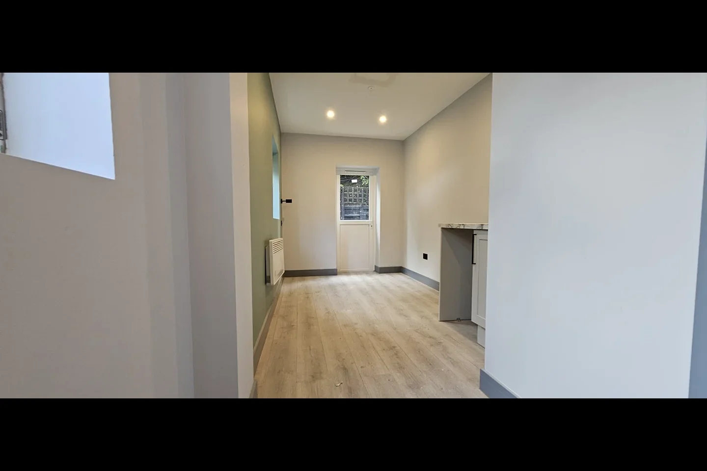Flat Alperton Lane in Greater London