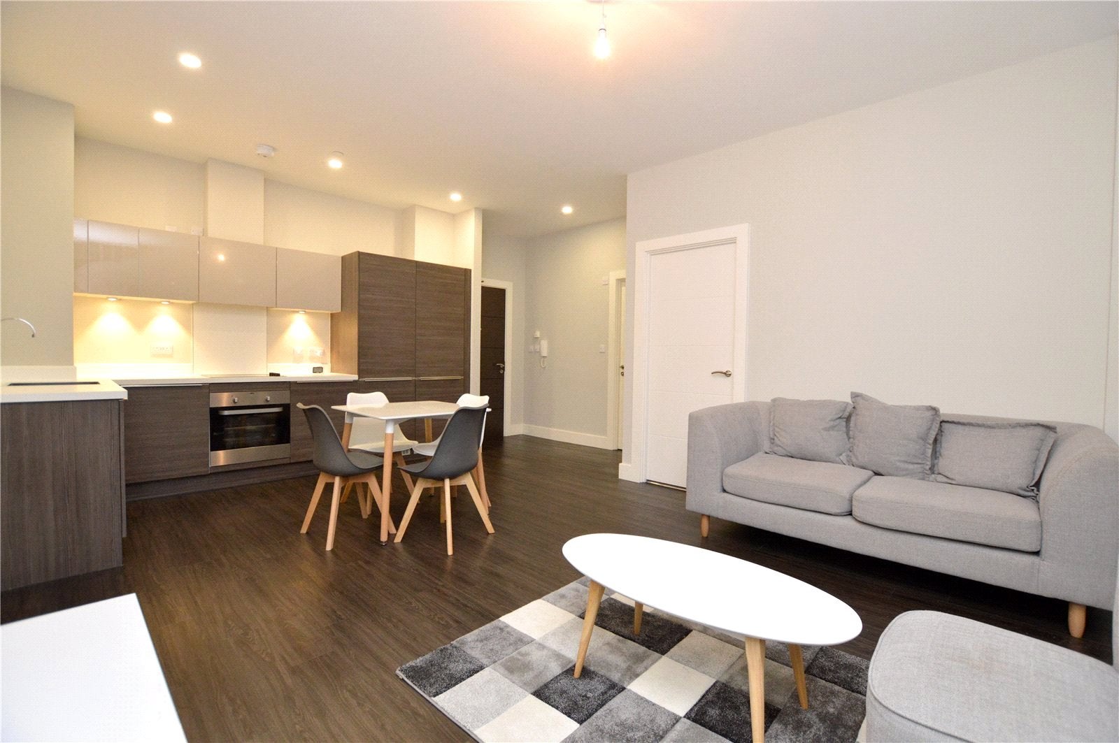 Flat Dawsons Square in Leeds