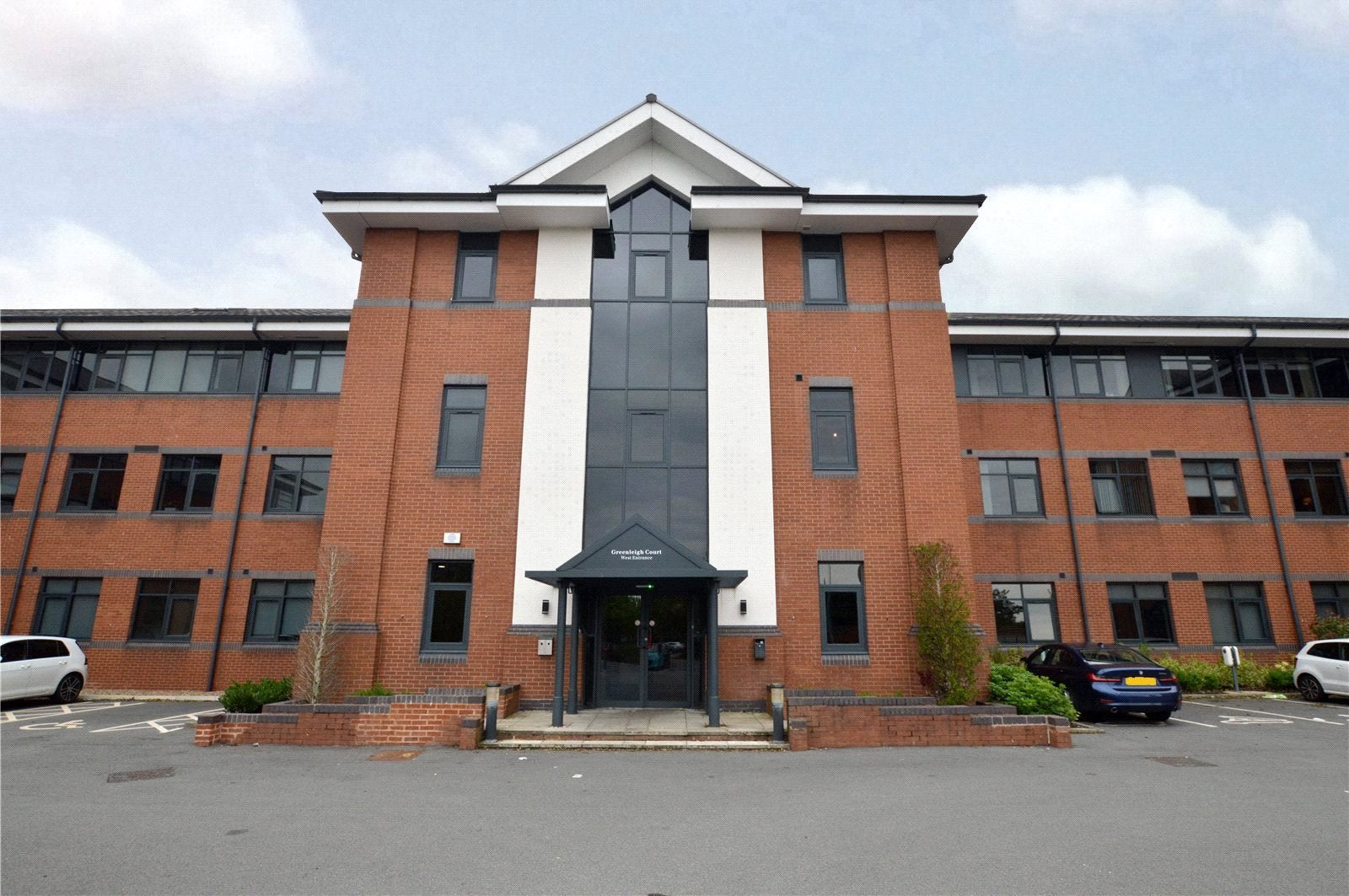 Flat Dawsons Square in Leeds