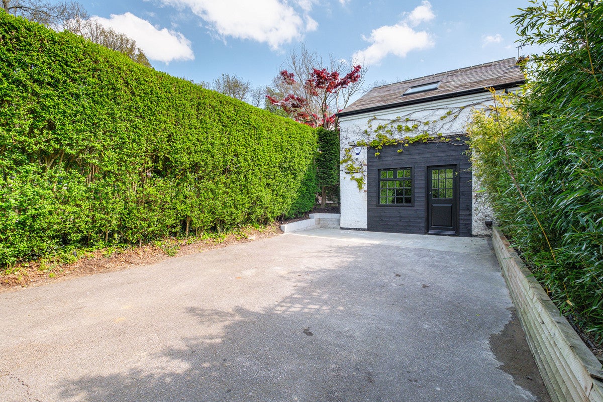 House Clamp Hill in Greater London