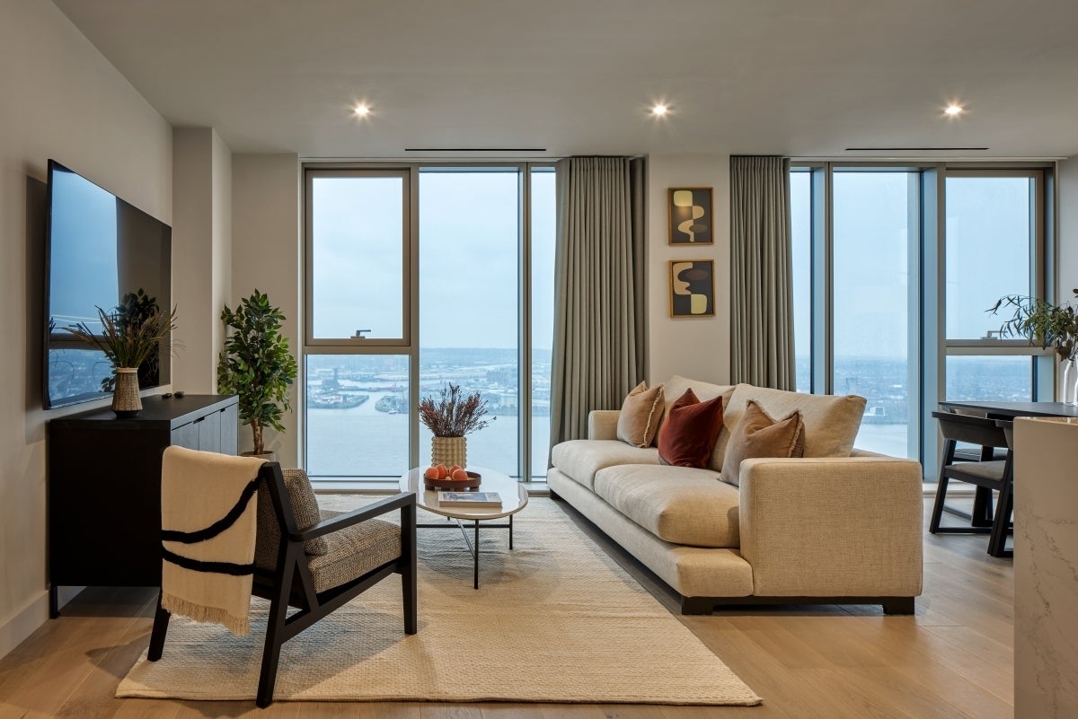Flat William Jessop Way in Liverpool