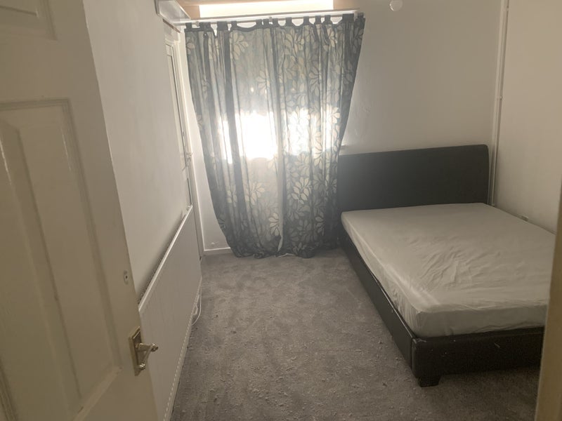 Room Puckleside in Basildon