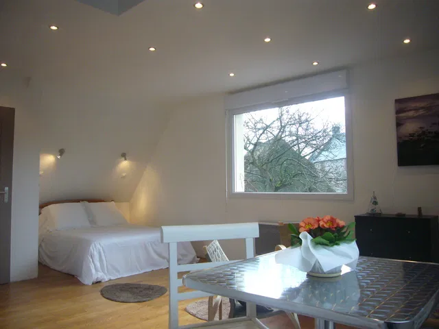 Room Rue Glatigny in Grainville-la-Teinturière