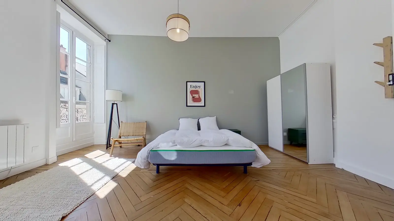 Flat Rue Ferréol Bolo in Nantes