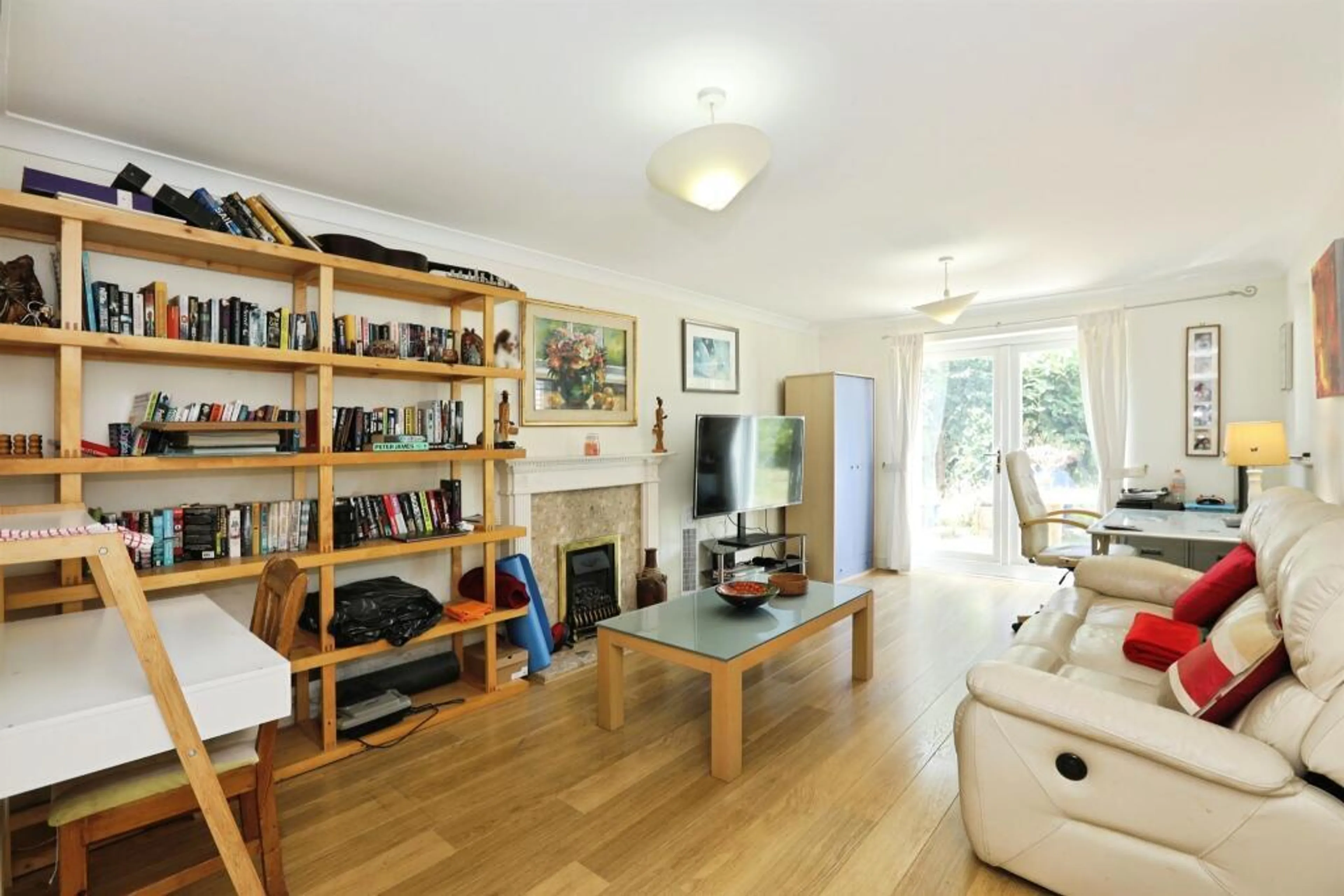 House Woolven Close in Mid Sussex