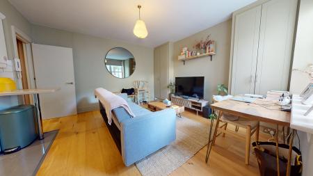 Flat Lansdowne Place in Hove