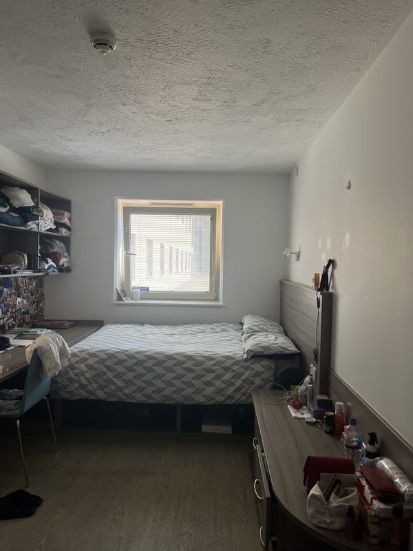 Room Pocock Street in Greater London