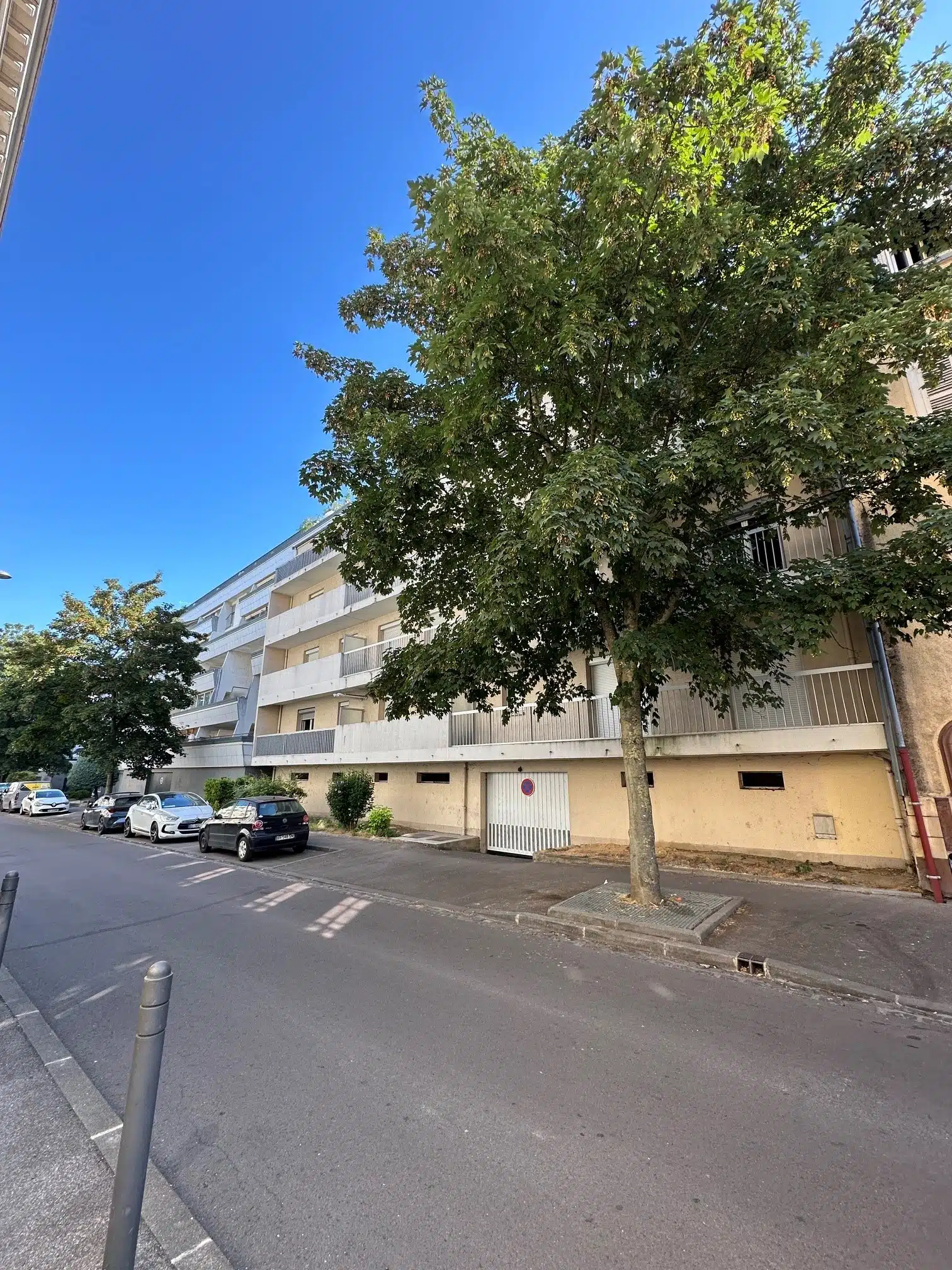 Flat Quai Dampierre in Troyes