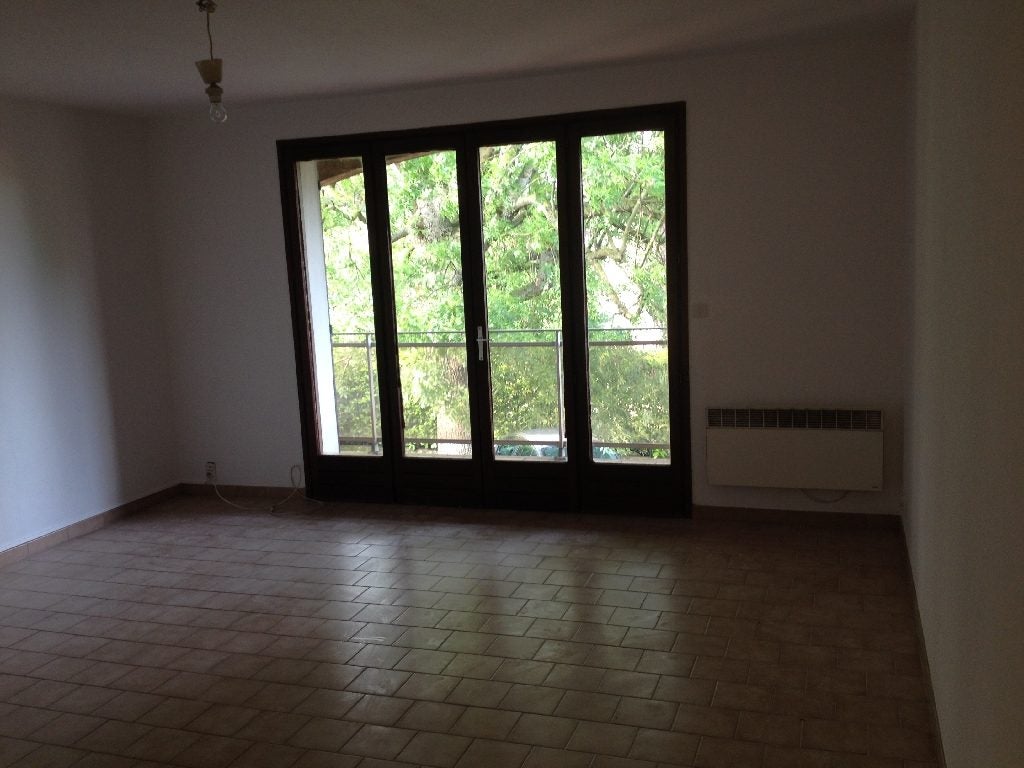 Flat Rue de l'Égalité in Genas