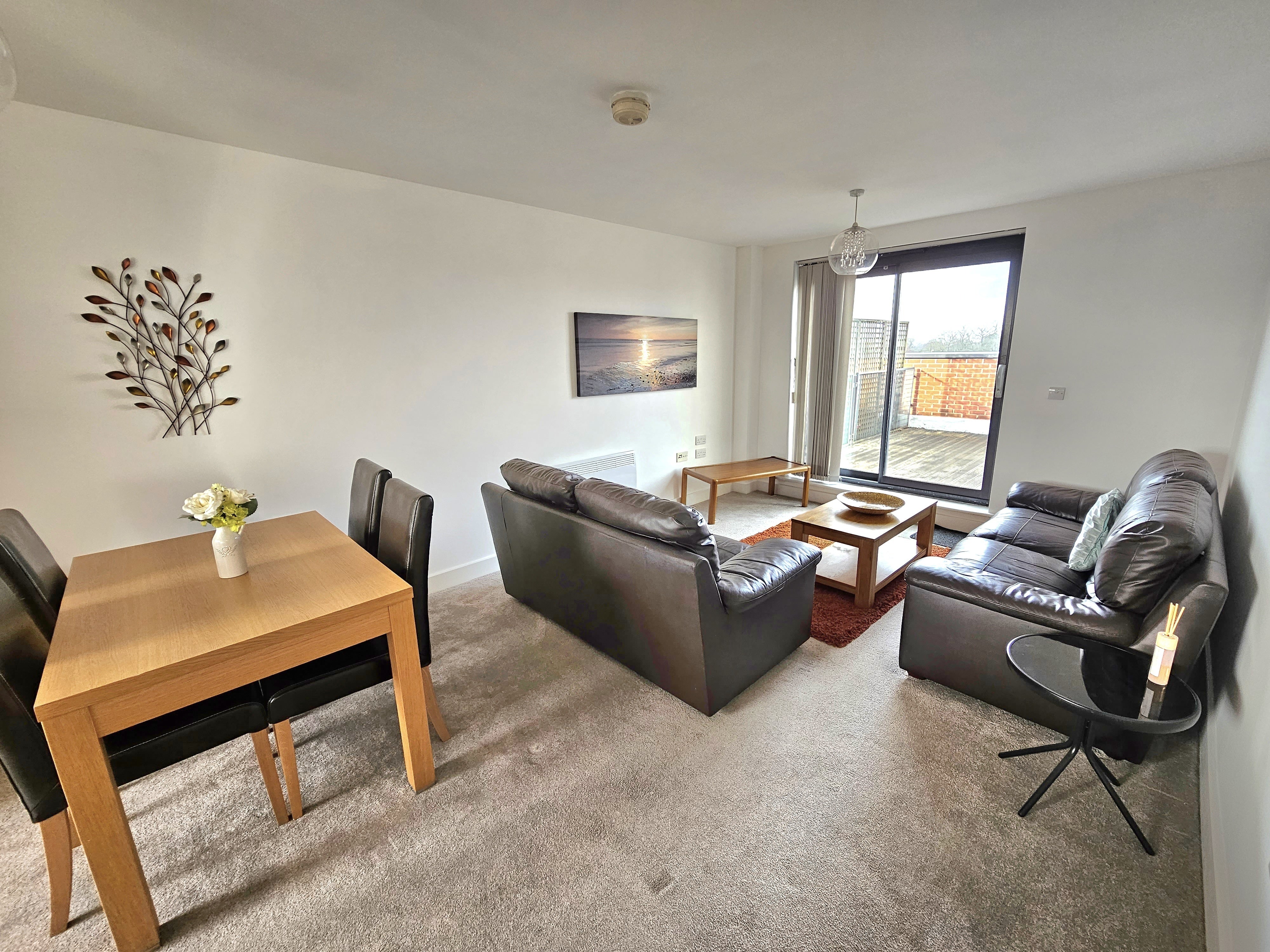 Flat Wilmslow Road in Manchester