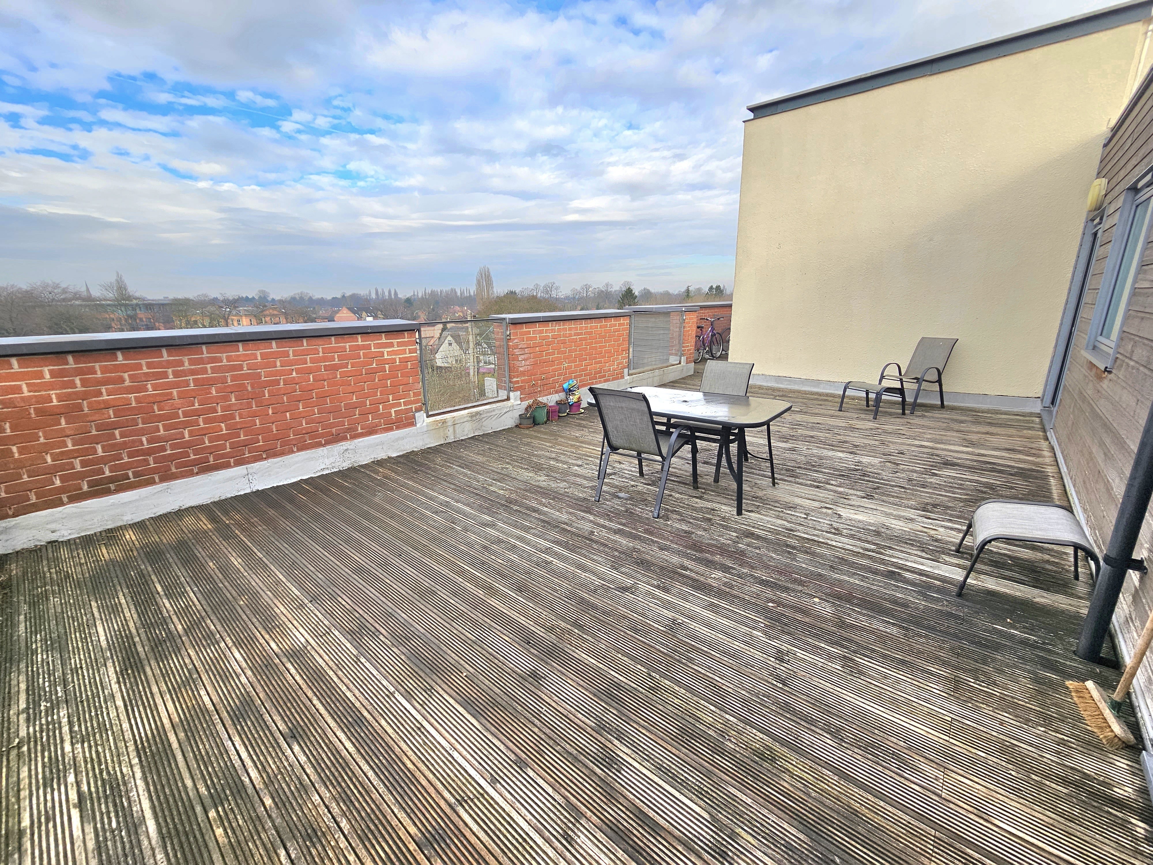 Flat Wilmslow Road in Manchester