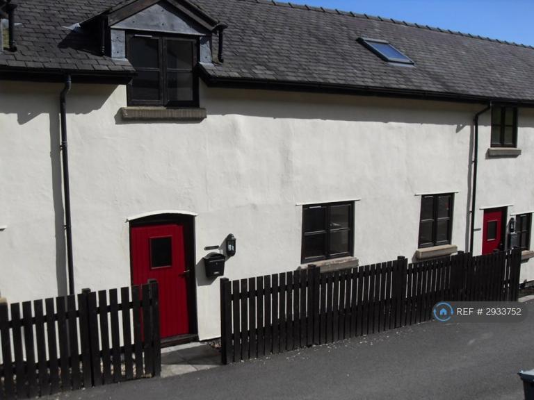 House Tan y Fron Road in Abergele