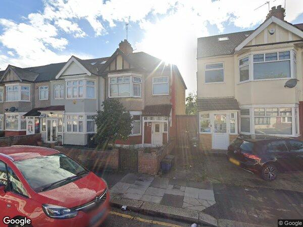 Room Brook Road in Greater London