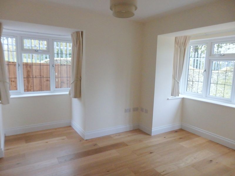 House Pine Hill in Epsom and Ewell