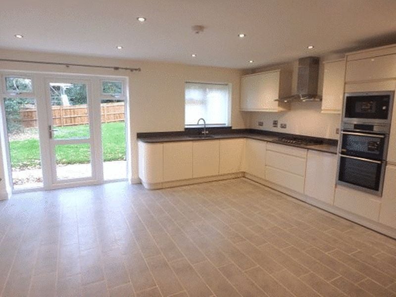 House Pine Hill in Epsom and Ewell