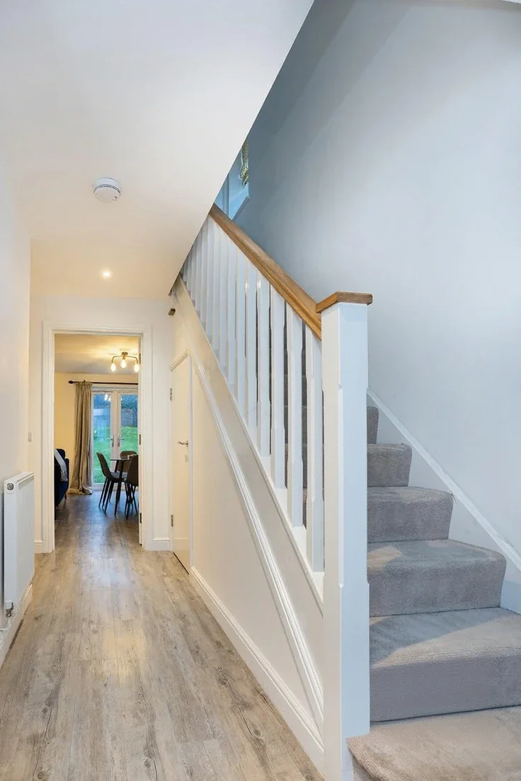 House Wellington Close in Twyford