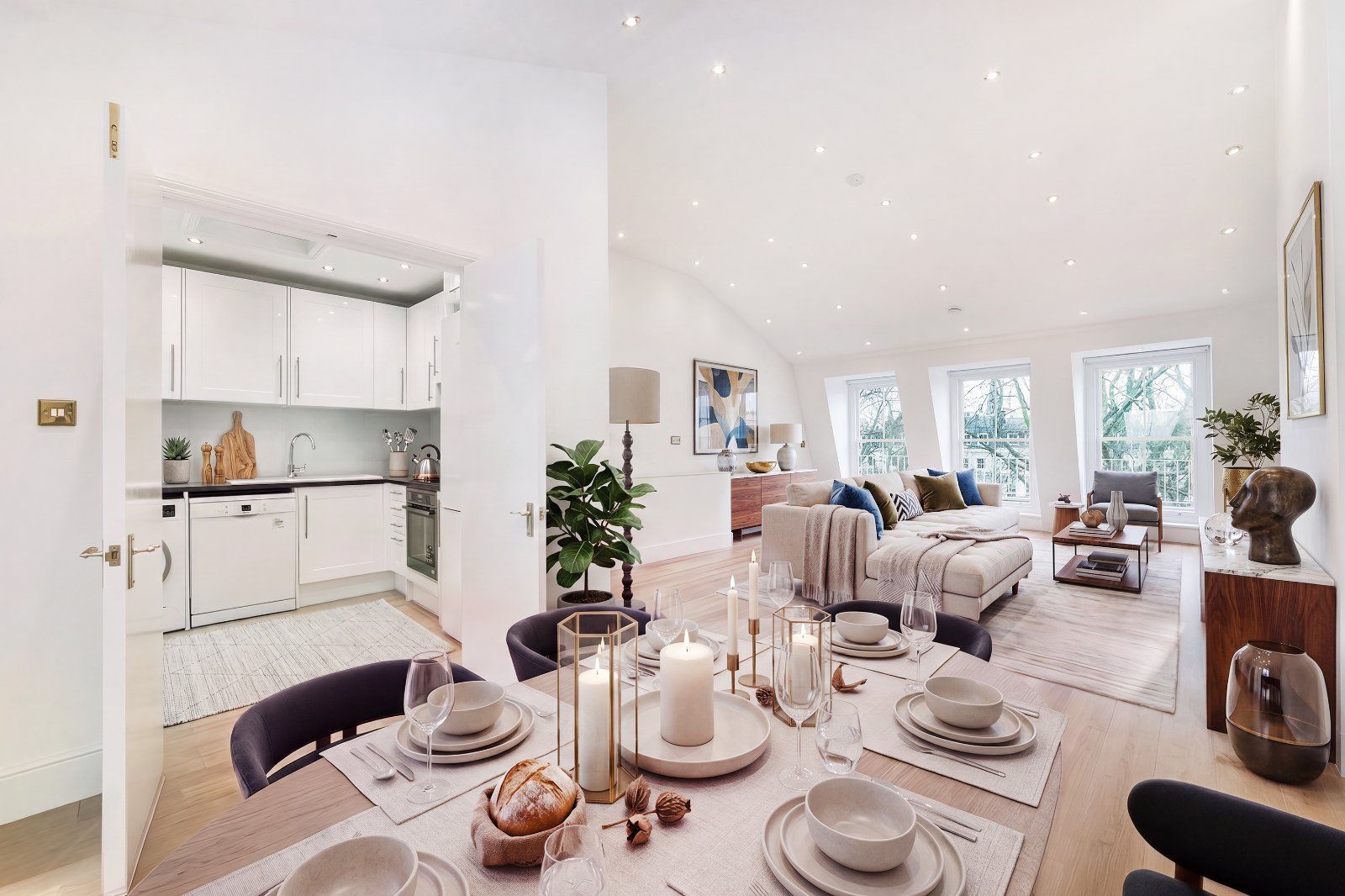 Flat Cornwall Gardens in Greater London