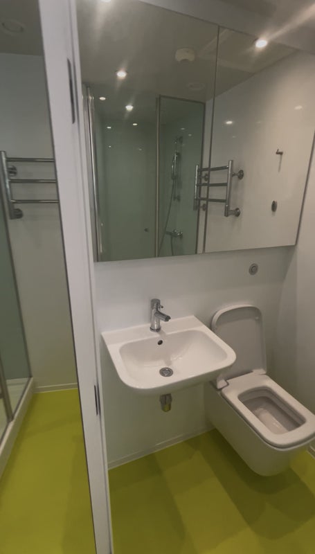 Room Brunswick Place in Greater London