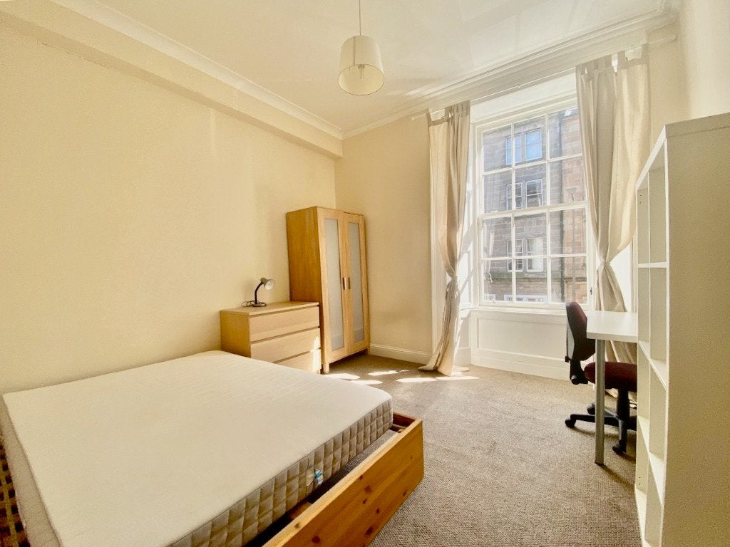 Room Montague Street in City of Edinburgh
