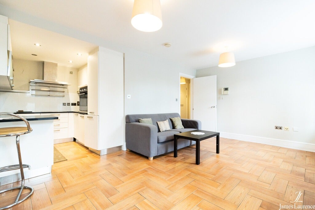 Flat Grosvenor Street West in Birmingham
