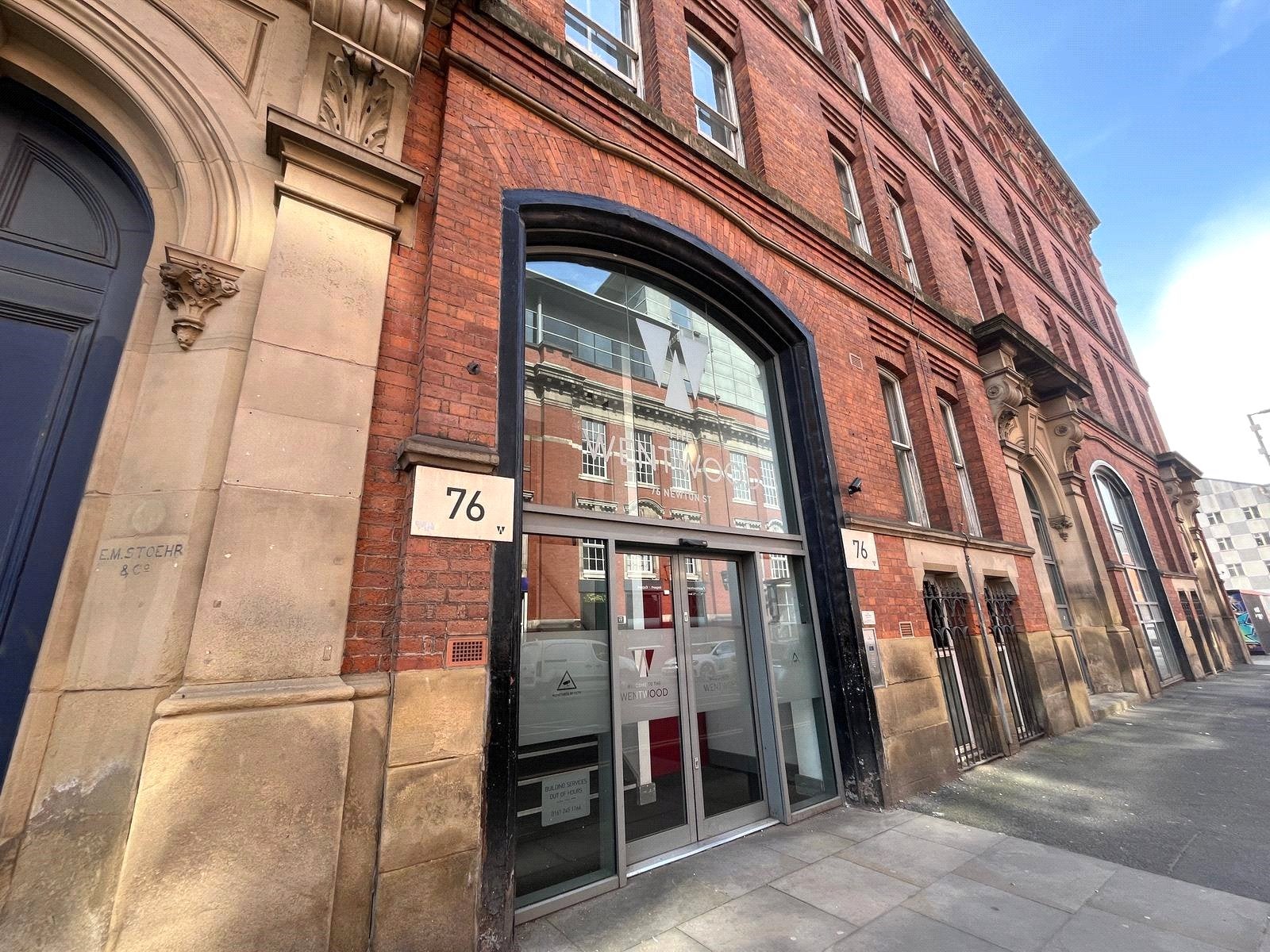 Flat Bradleys Count in Manchester