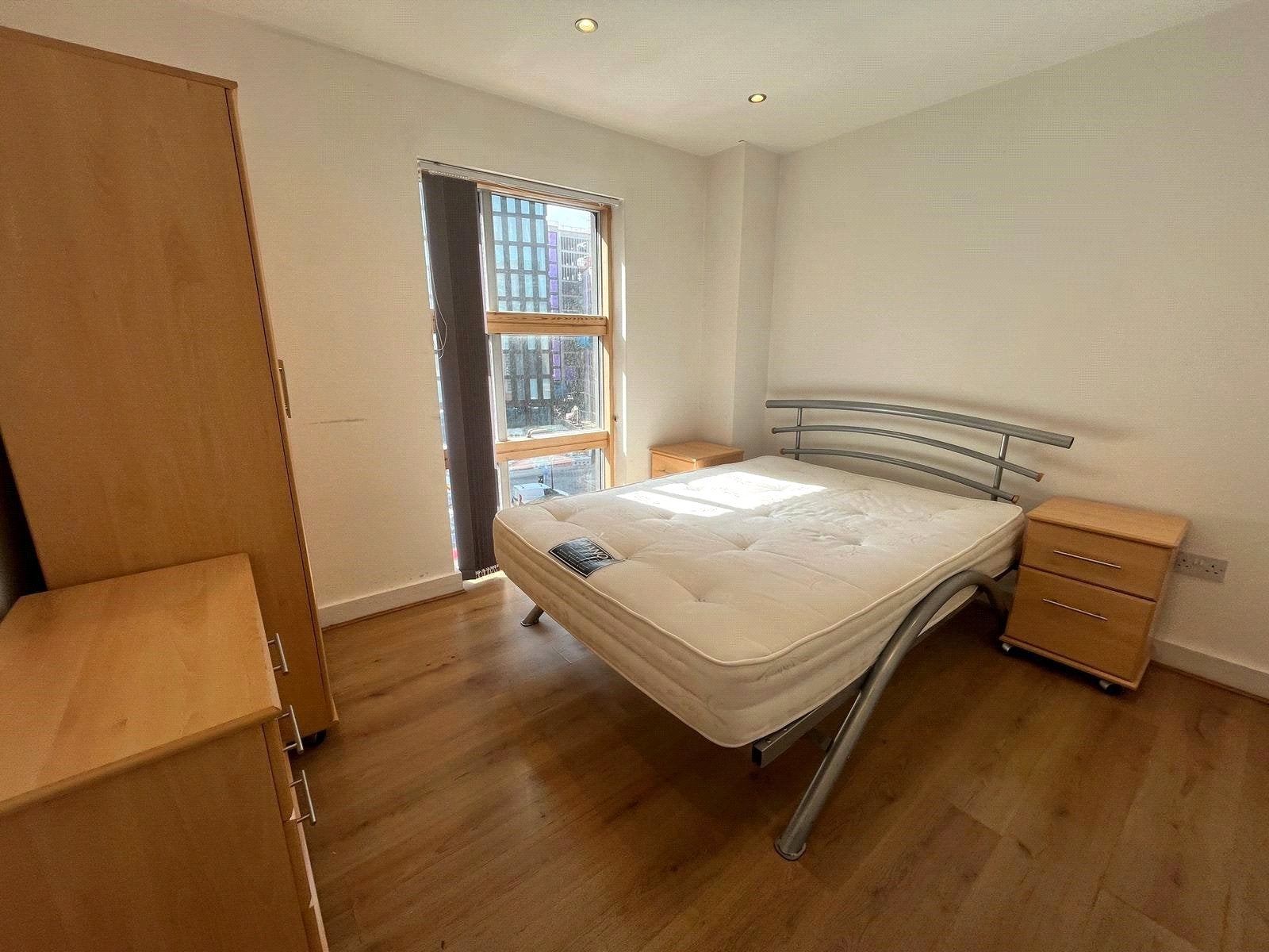 Flat Bradleys Count in Manchester