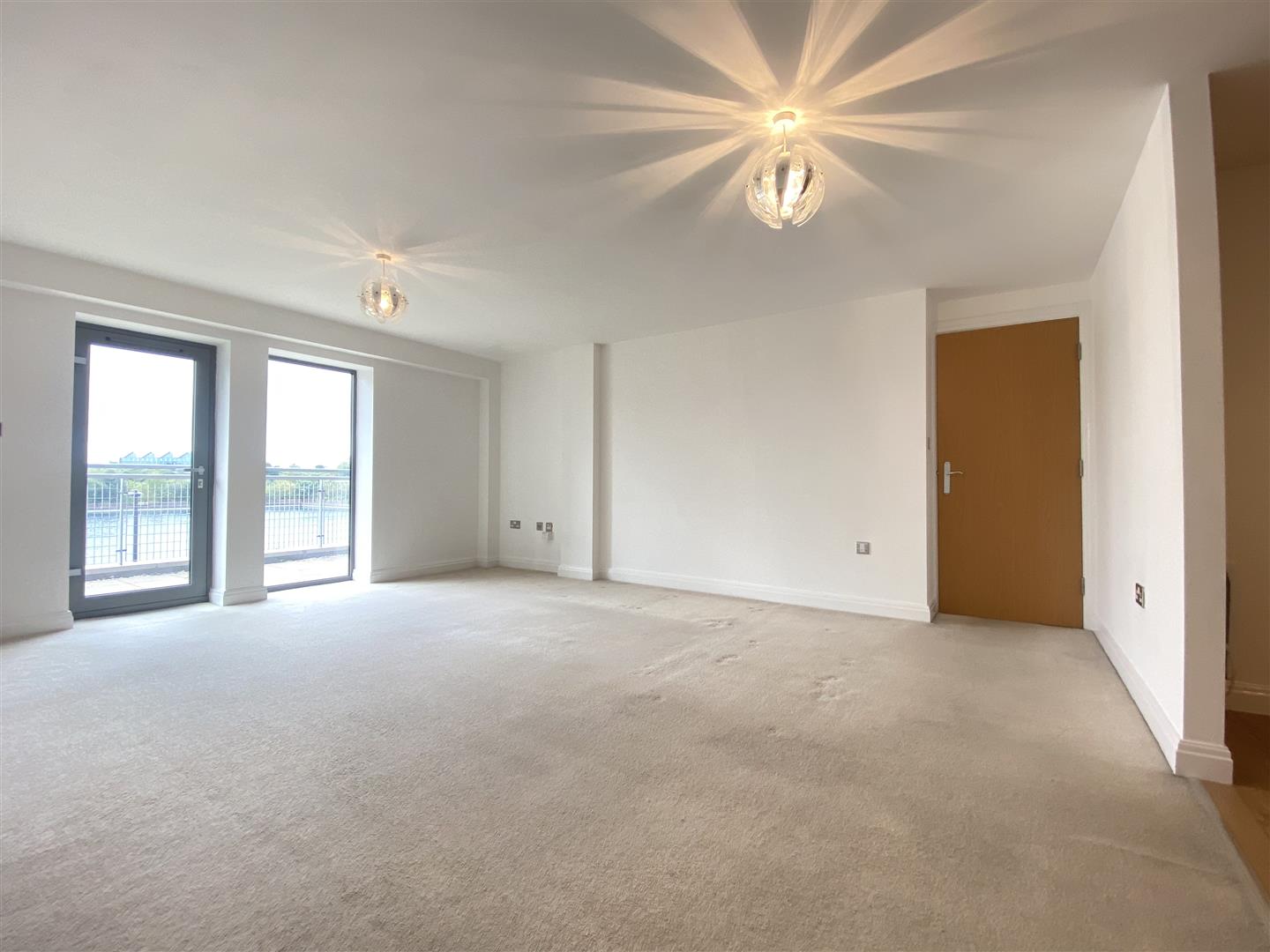 Flat Kentmere Drive in Pensby
