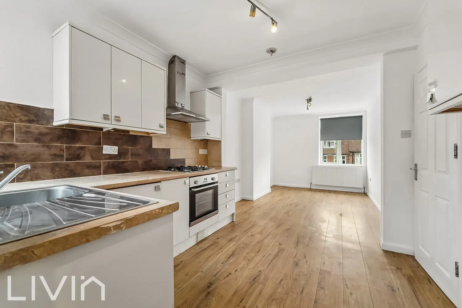 Flat Addington Road in Greater London