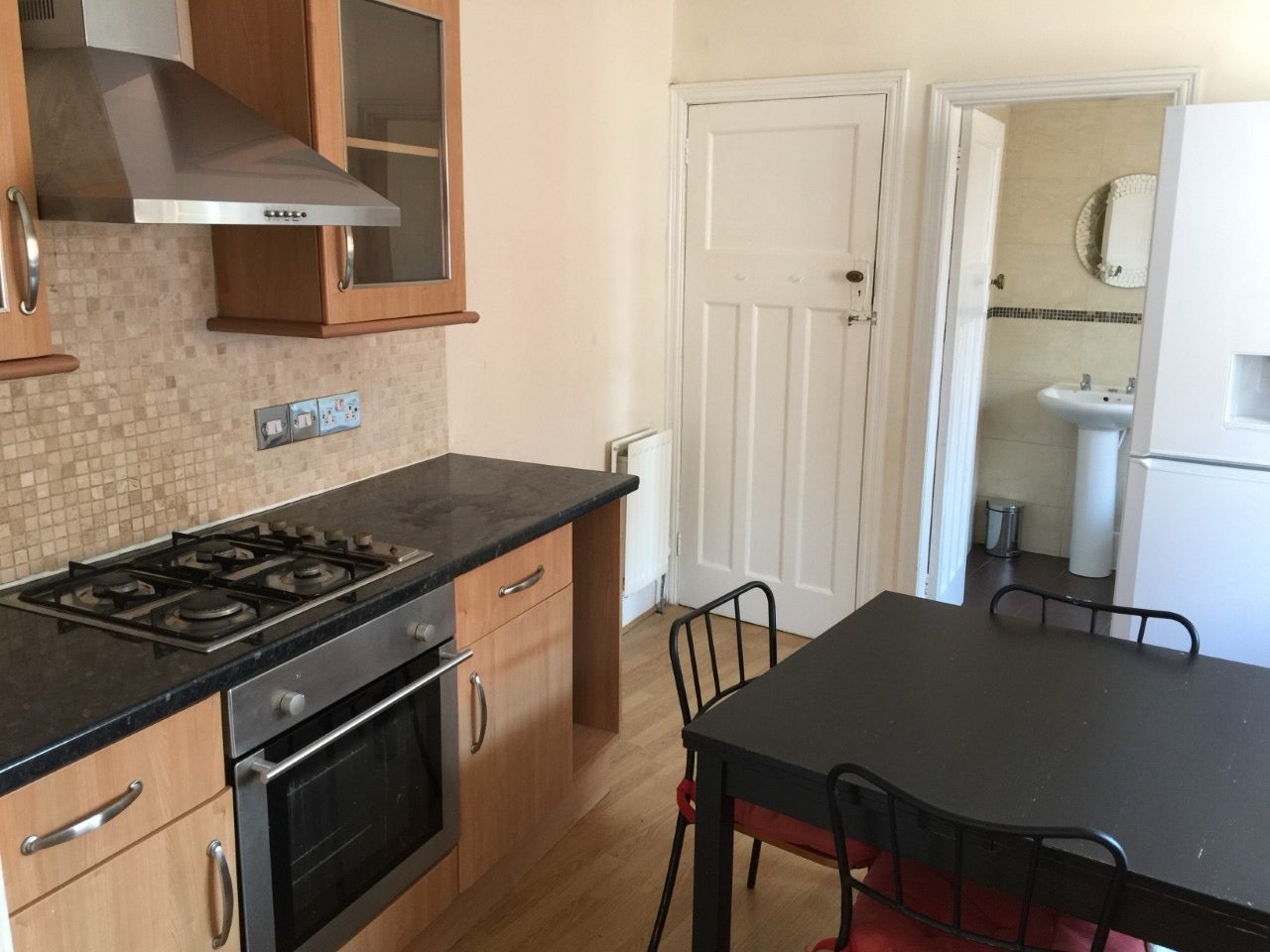 Flat Rokeby Terrace in Newcastle upon Tyne