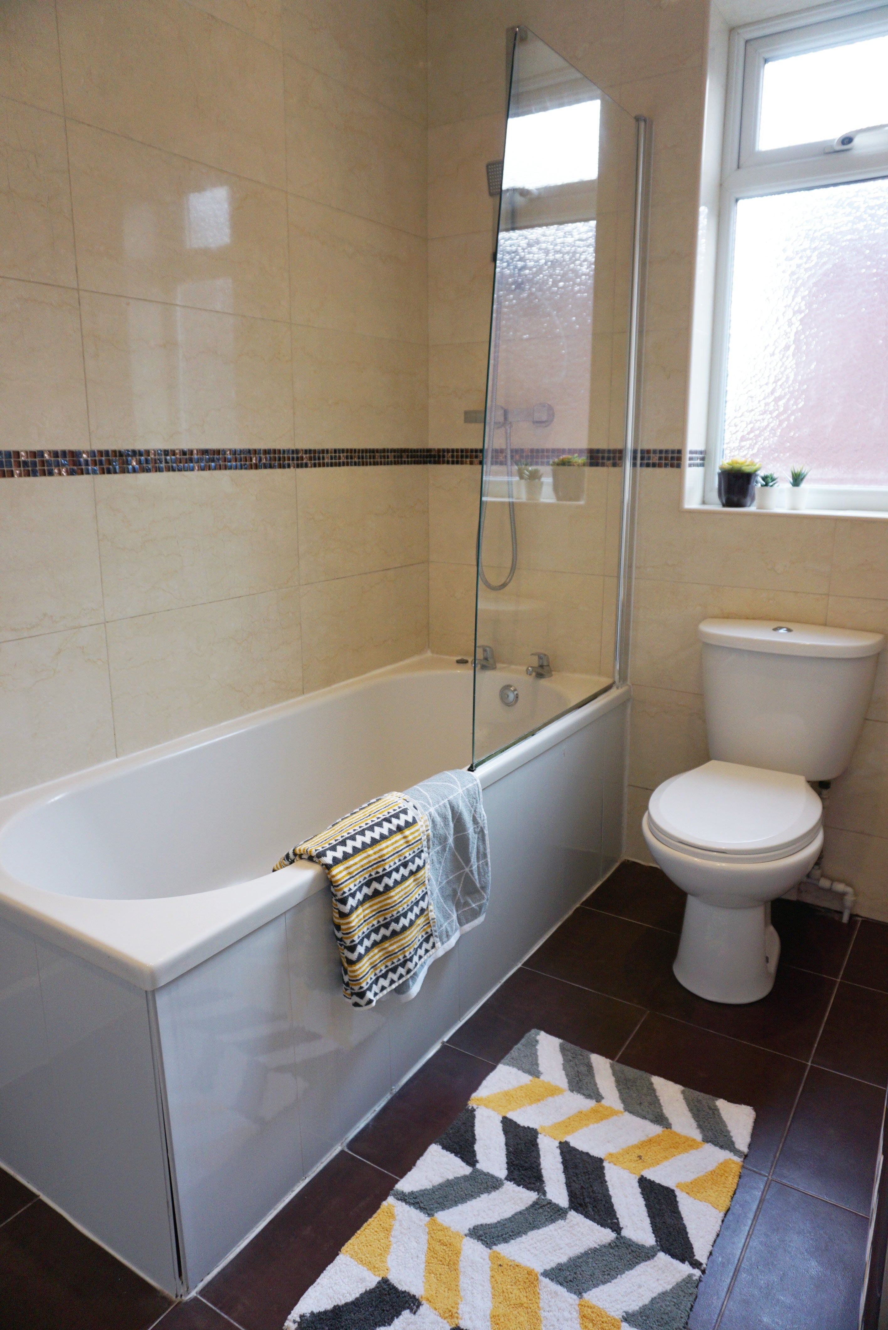 Flat Rokeby Terrace in Newcastle upon Tyne