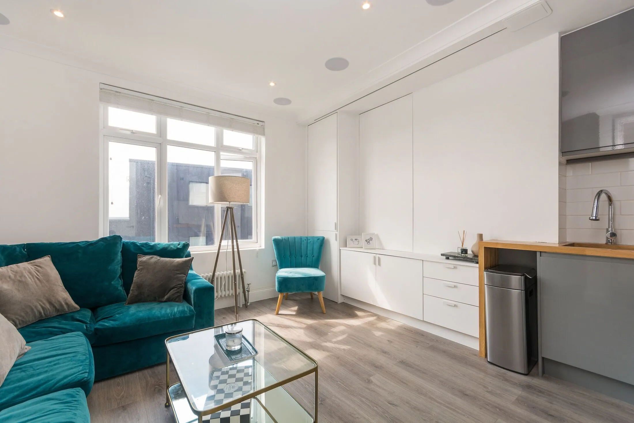 Flat Essex Park Mews in Greater London