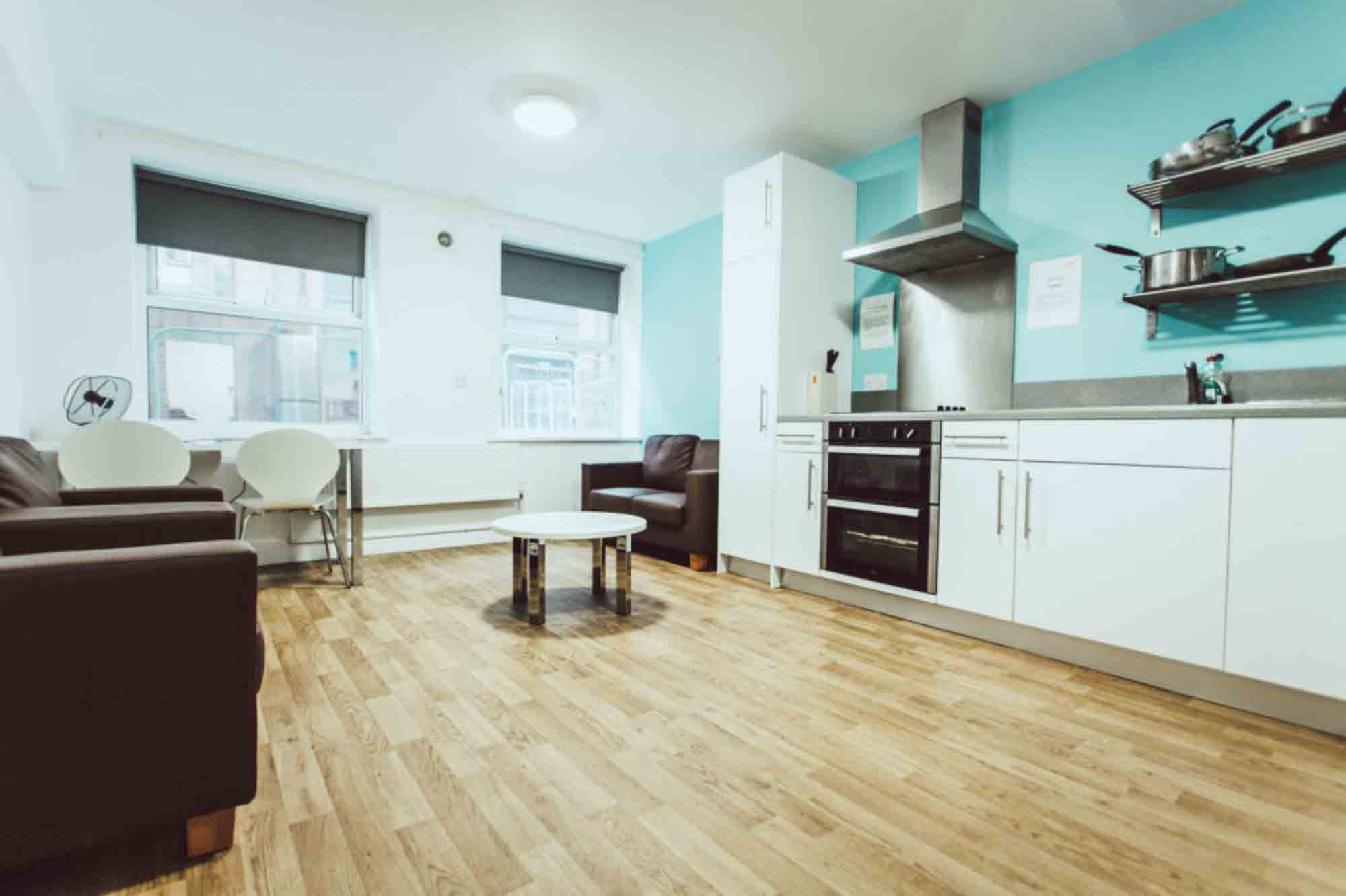 Flat Millstone Lane in Leicester