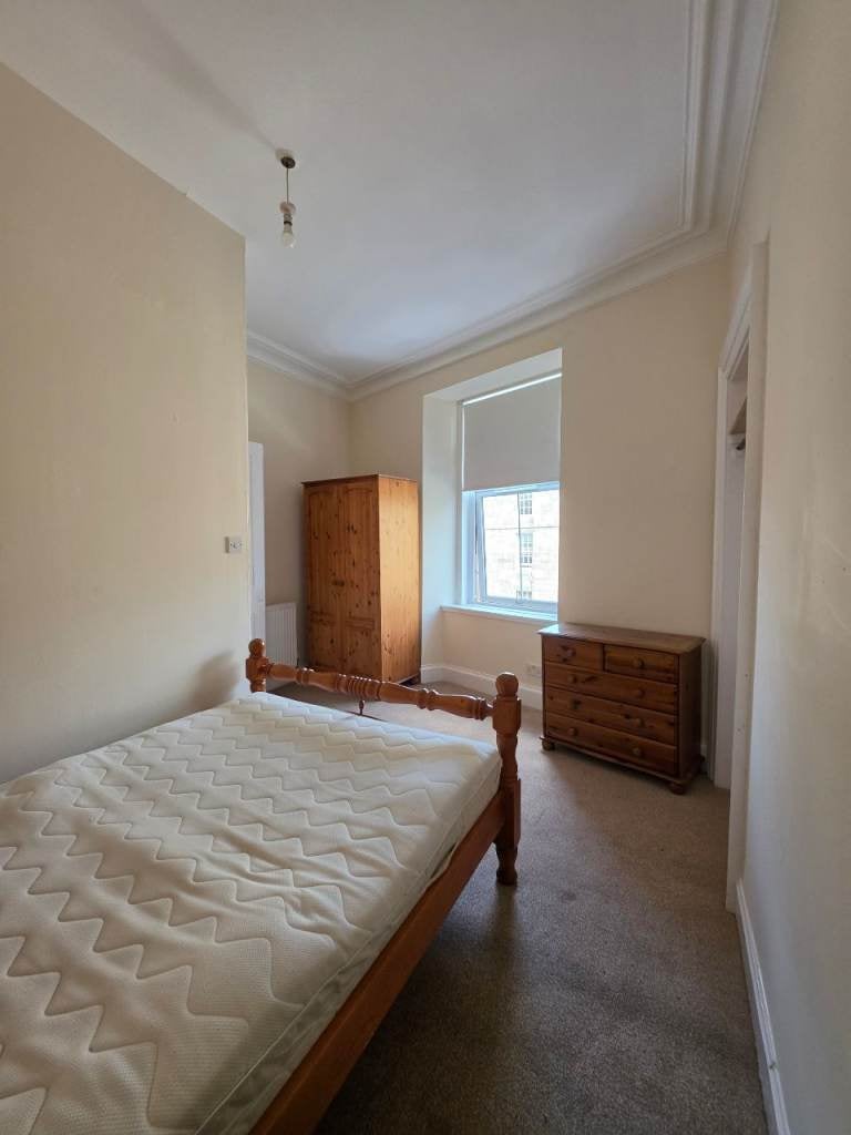 Flat Hopefield Terrace in City of Edinburgh