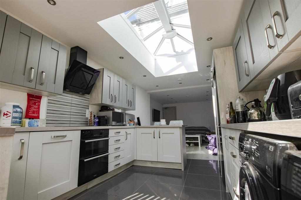 Flat Goss Croft in Birmingham