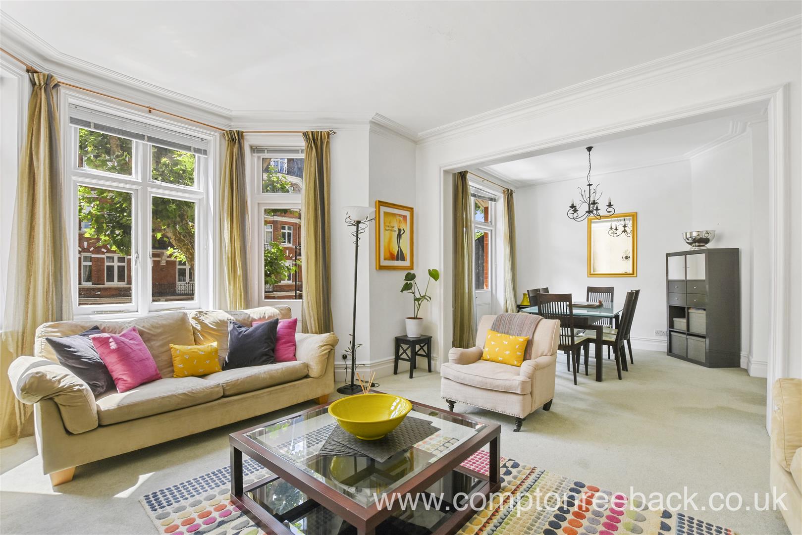 Flat Lauderdale Road in City of Westminster