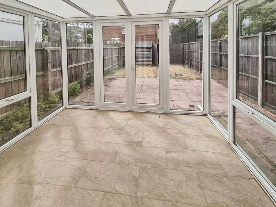 House Scotney Close in Far Cotton