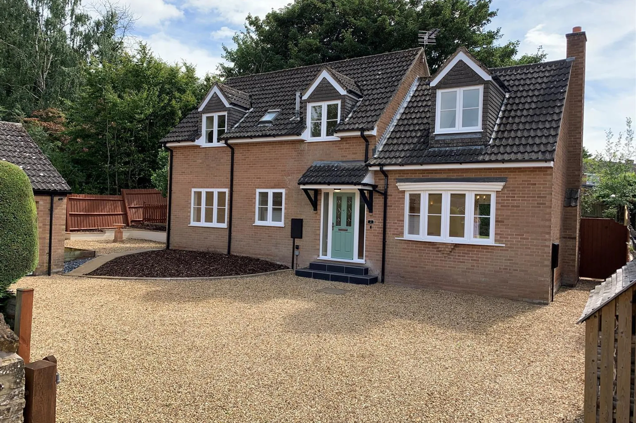 House Grange Court in Brixworth