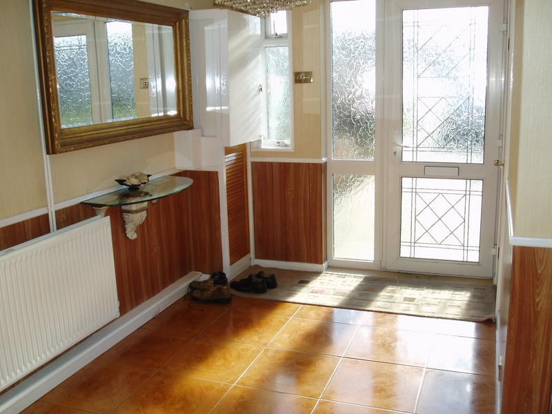 Room Raven Lane in Crawley