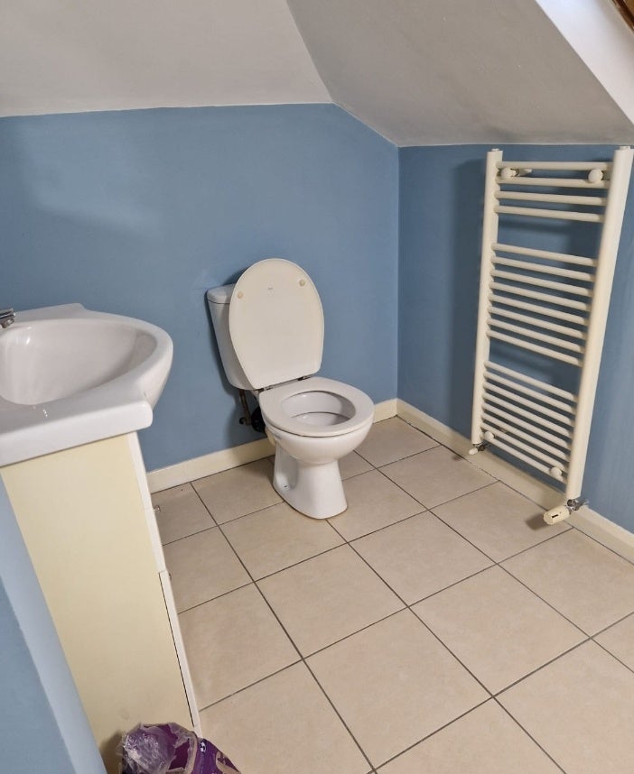 Room Yeading Gardens in Greater London