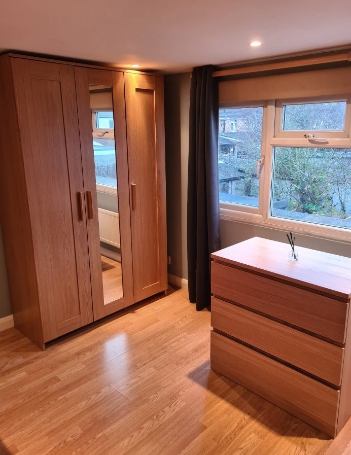 Room Yeading Gardens in Greater London