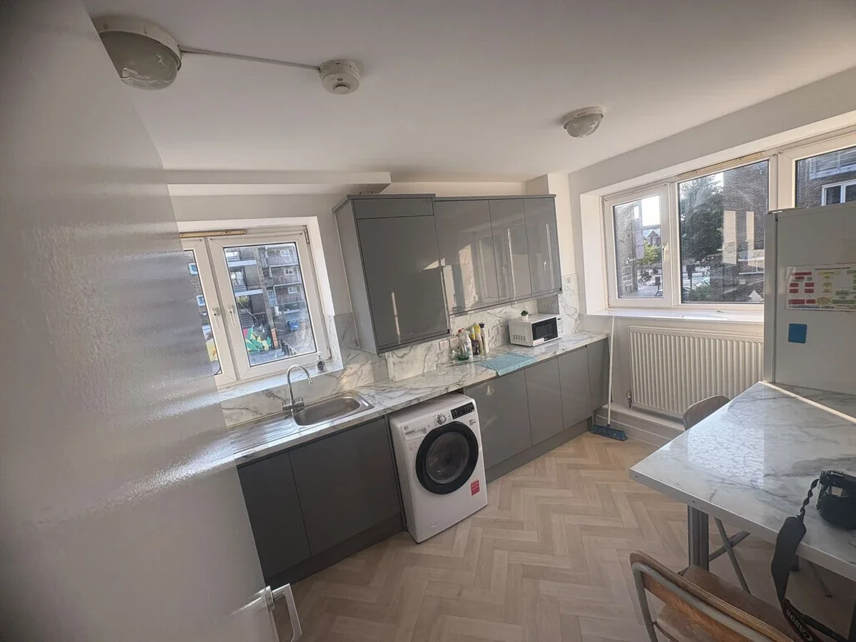 Room Smart Street in Greater London