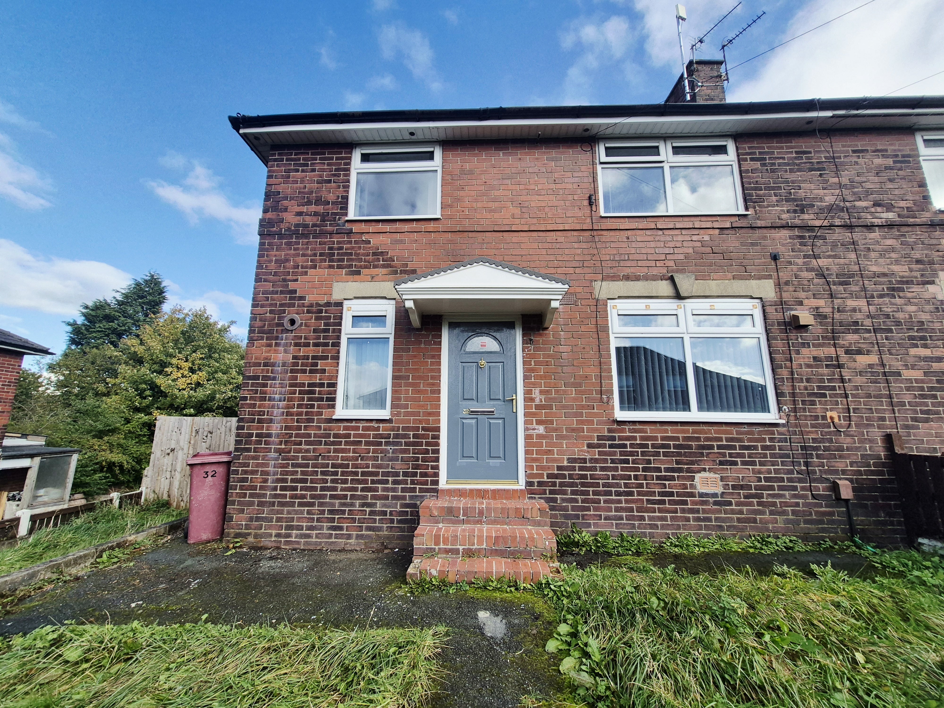 House Maricourt Avenue in Blackburn