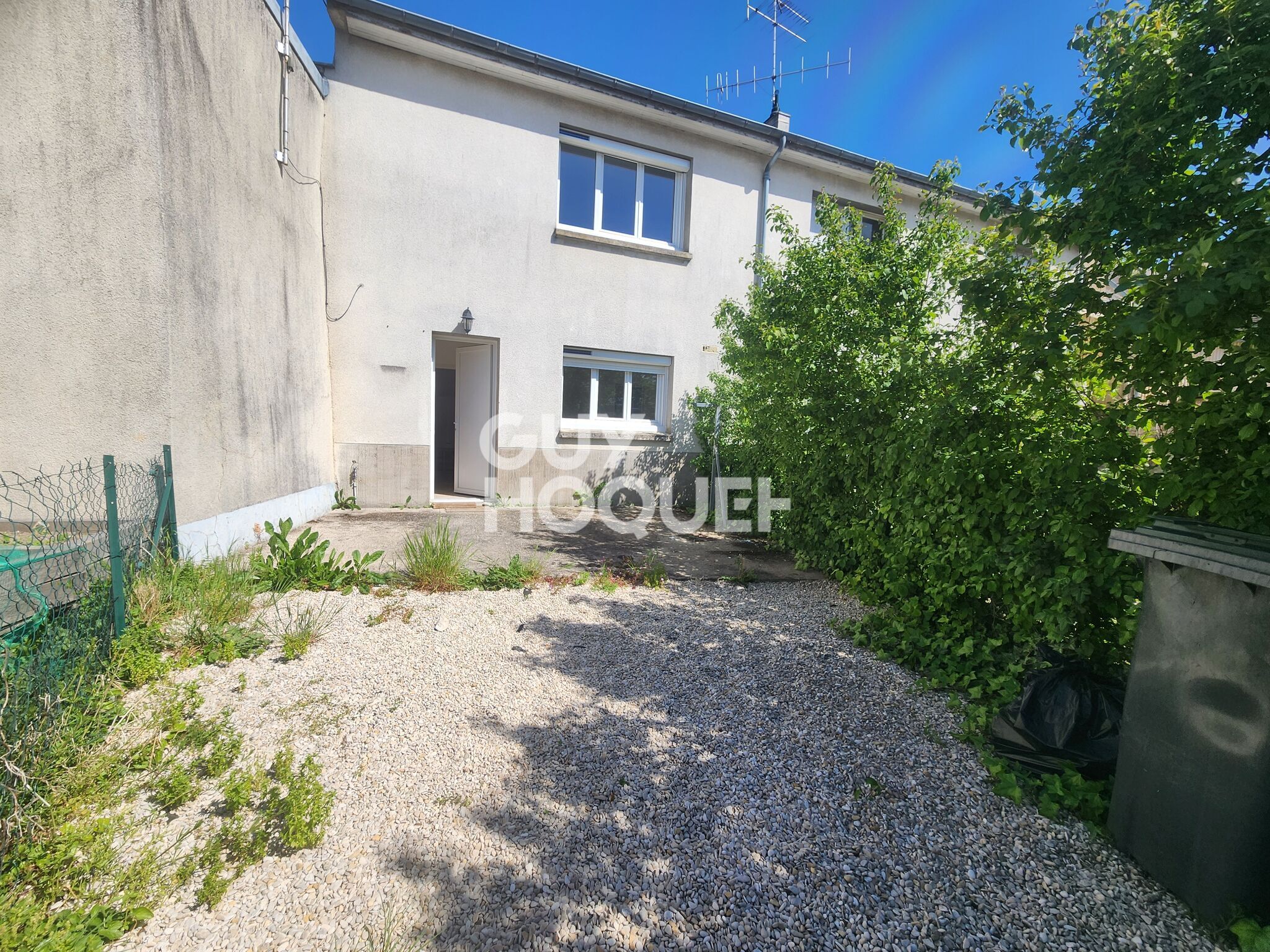 House Rue Martin Duplessis in Neuville-aux-Bois
