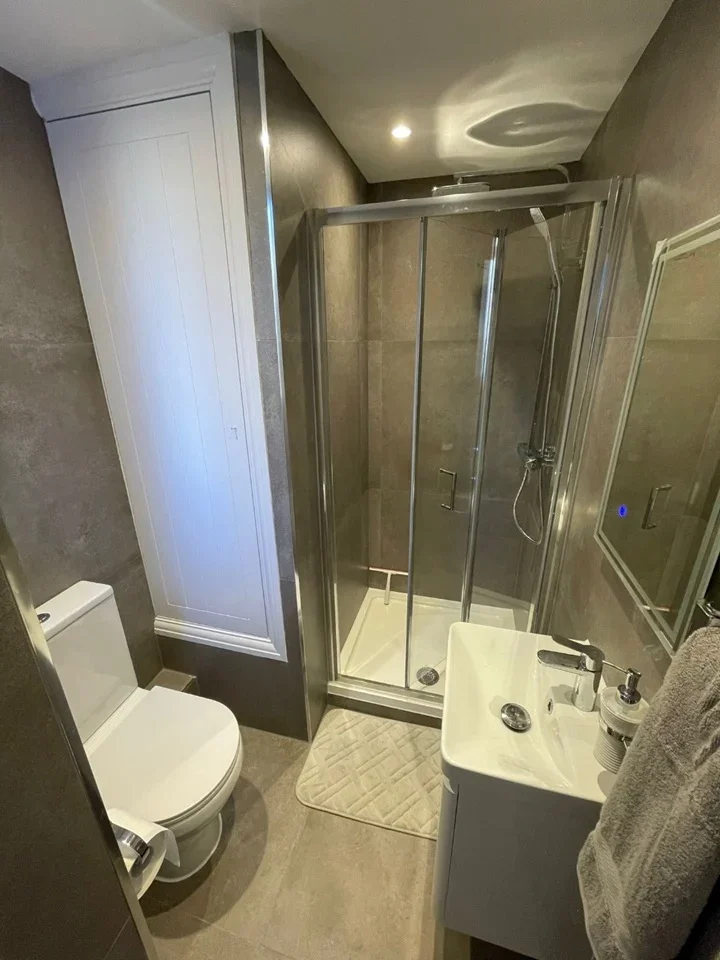 Room Brill Place in Greater London