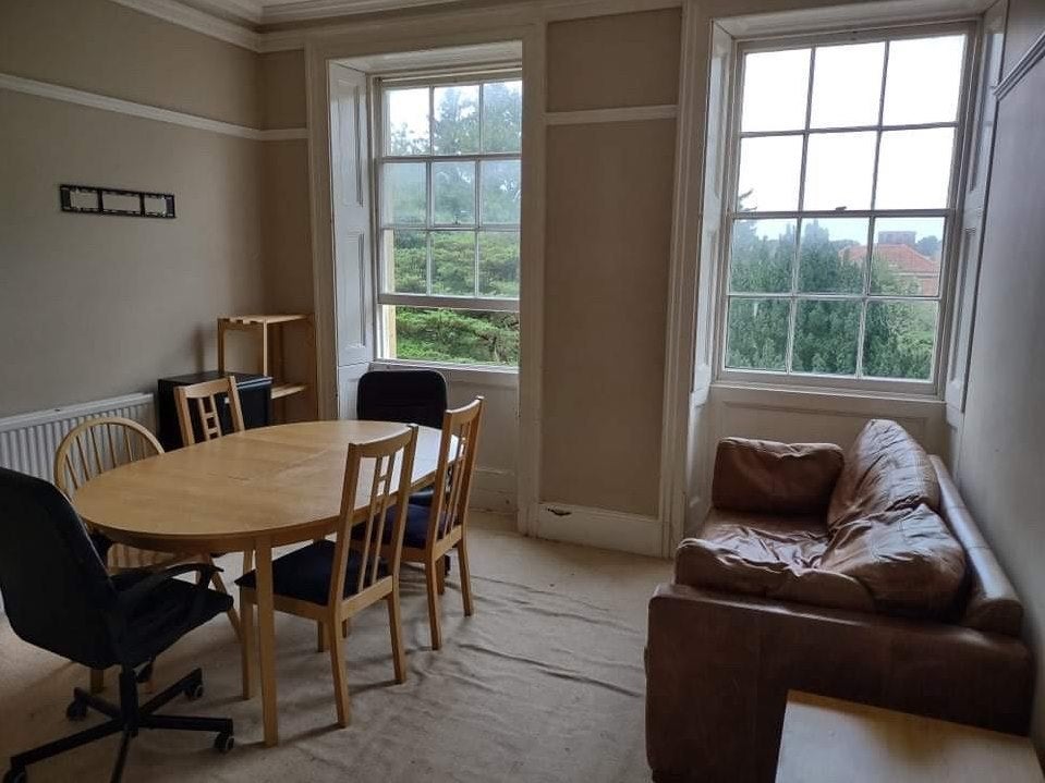 Flat Worcester Terrace in Bristol