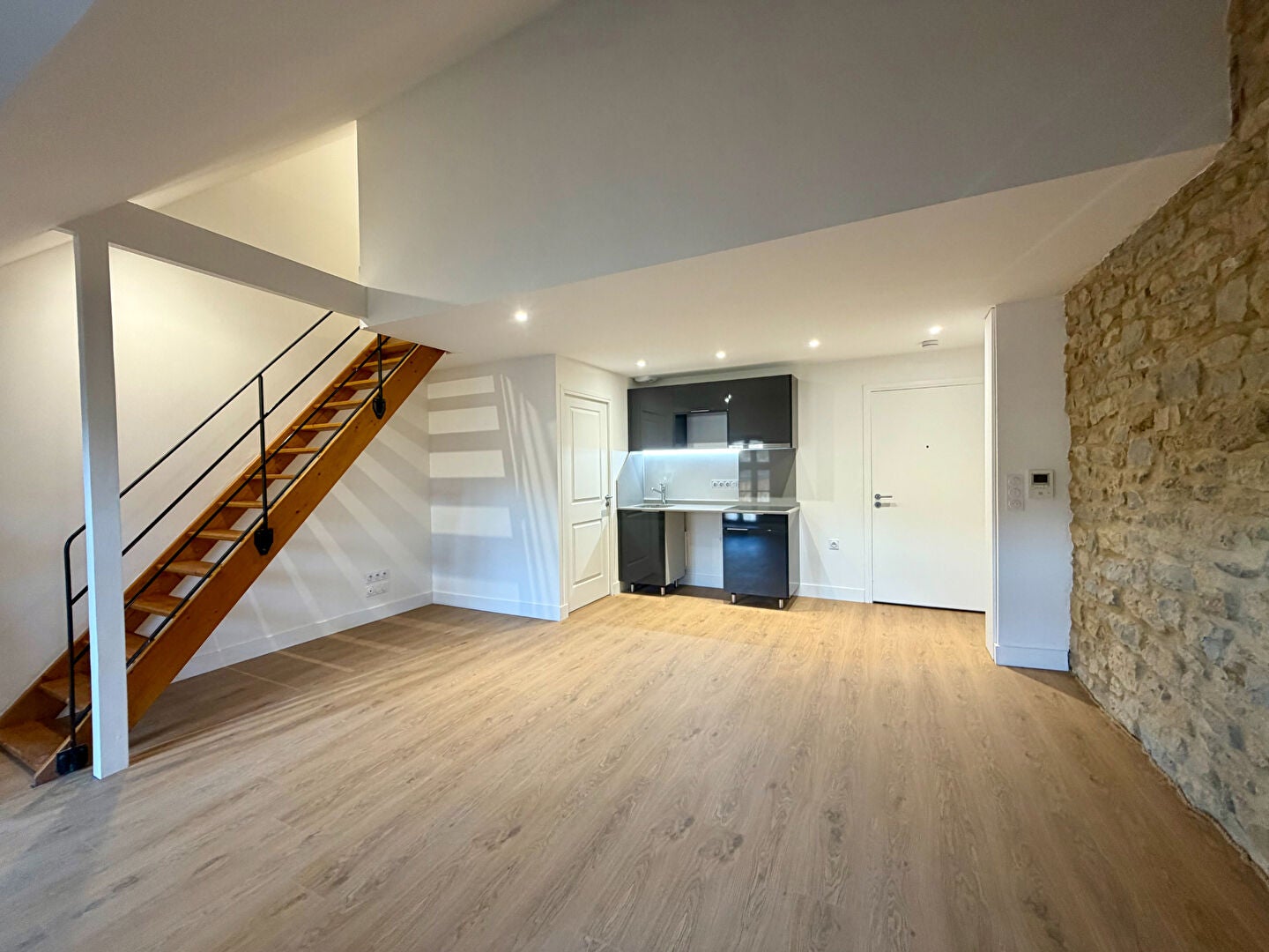 Appartement Rue d'Aubilly à Charleville-Mézières