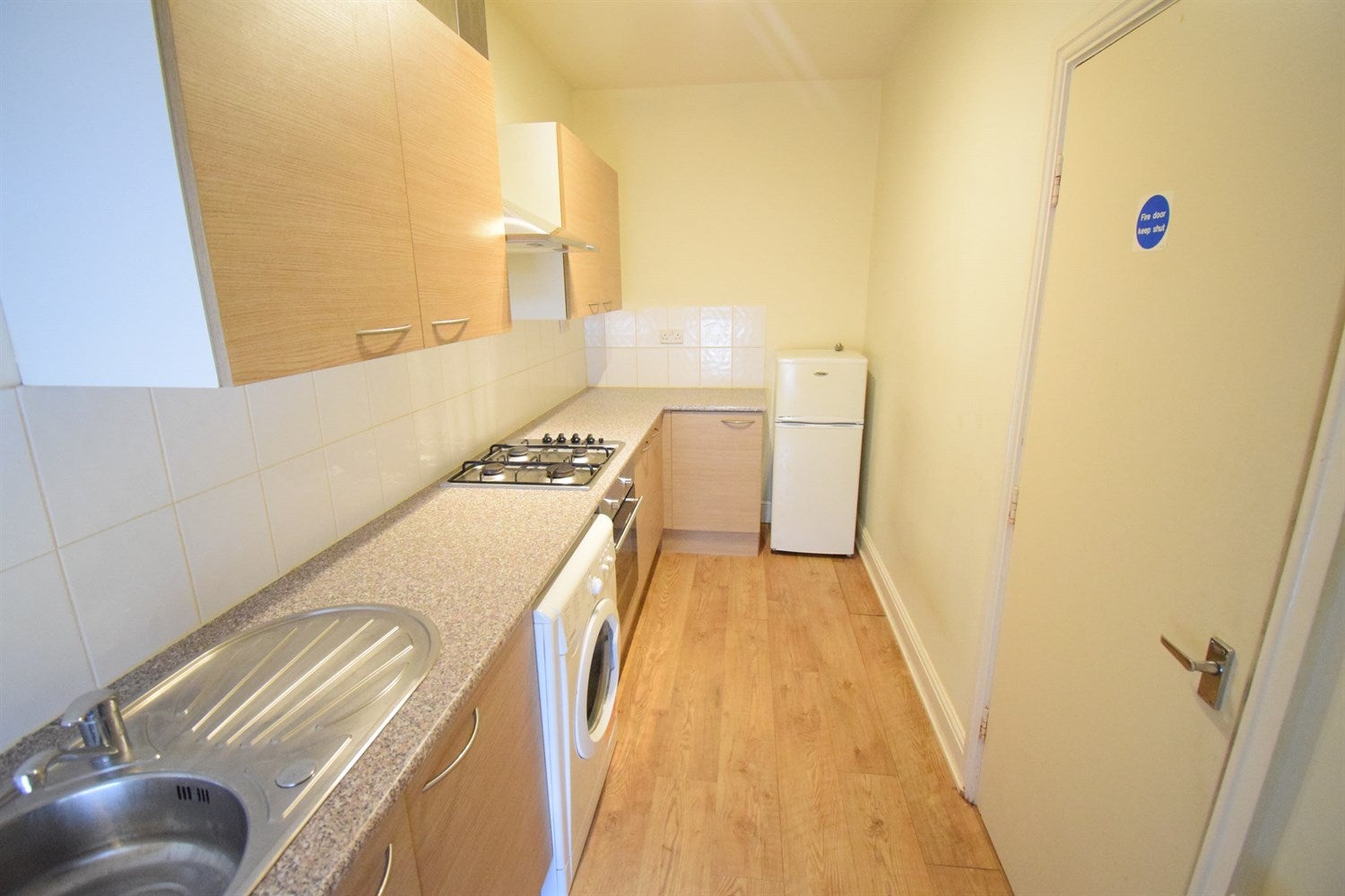 Flat Fitzhamon Embankment in Cardiff