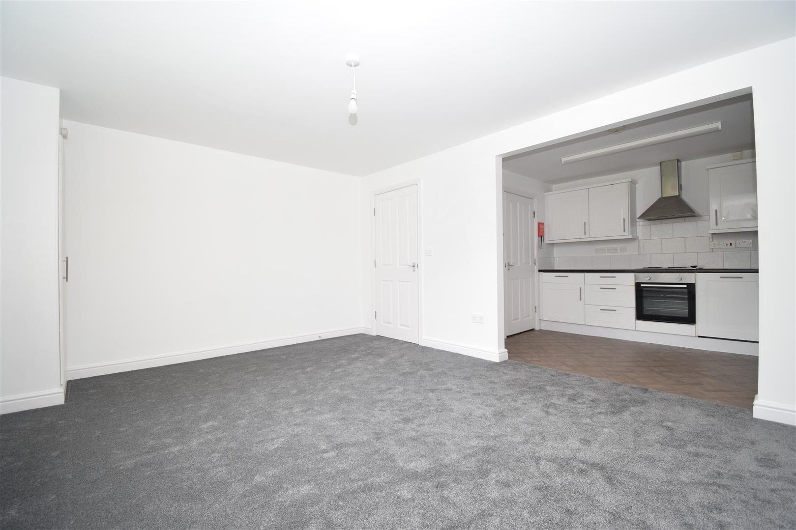Flat Kinsley Street in Wakefield
