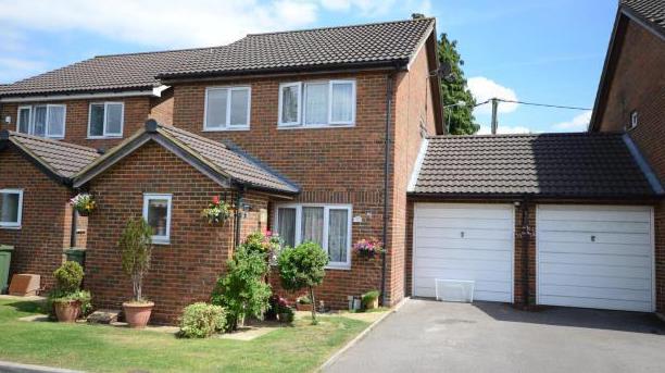 House Denby Dene in Guildford
