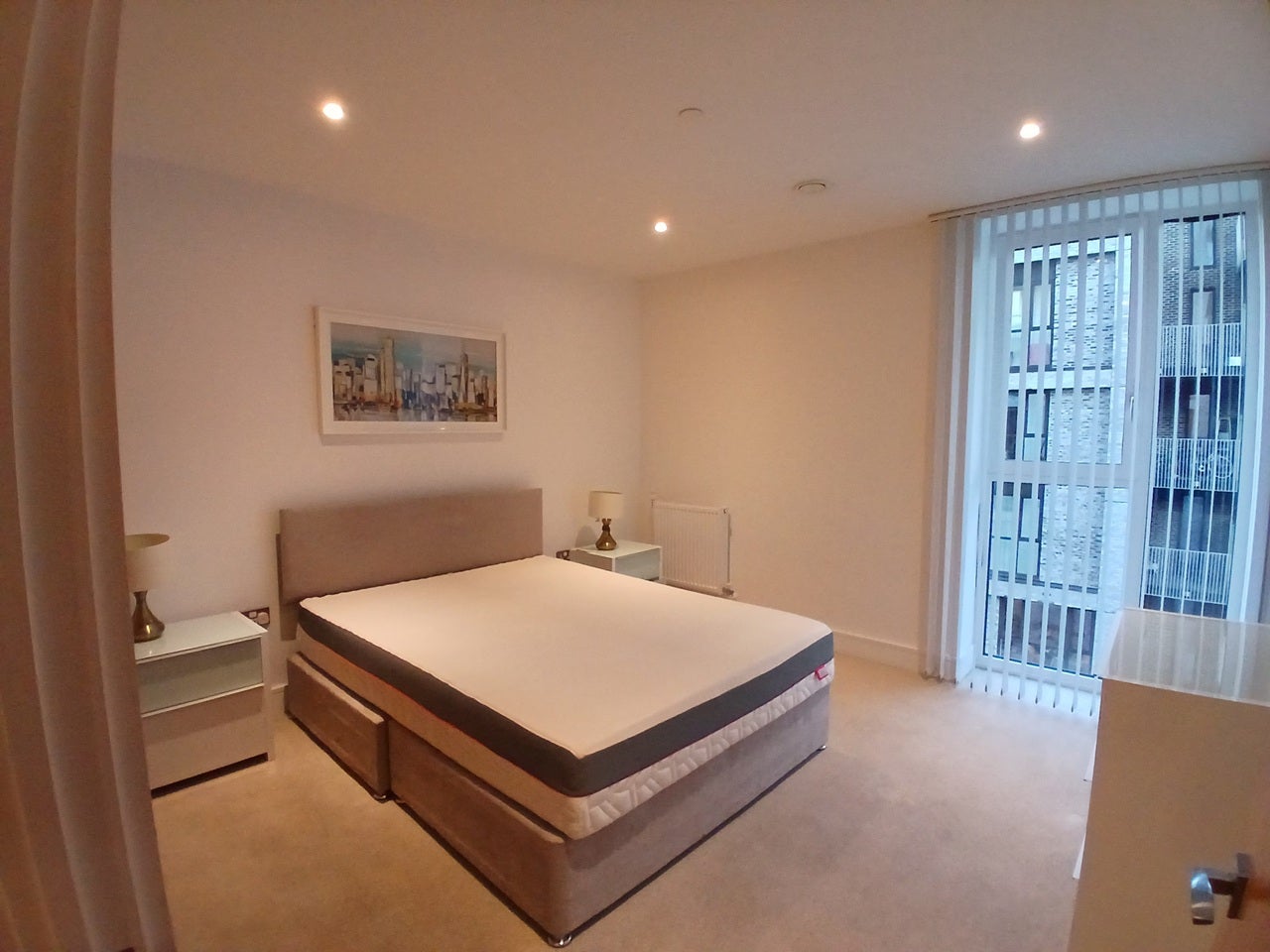 Flat Caxton Street North in Greater London